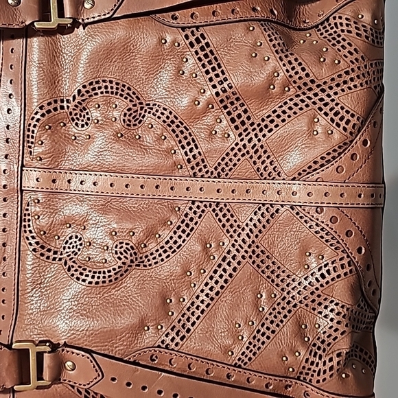 Cole haan small carryall caramel Sierra lazercut unit - Picture 2 of 6